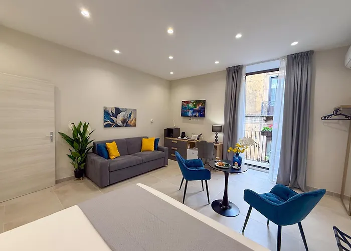 Town House 54
